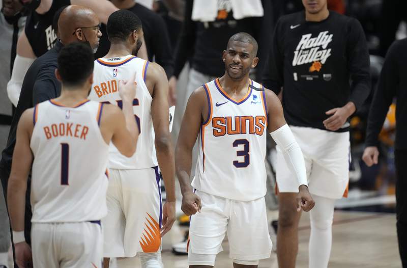 Suns rising at the right time, roar into conference finals