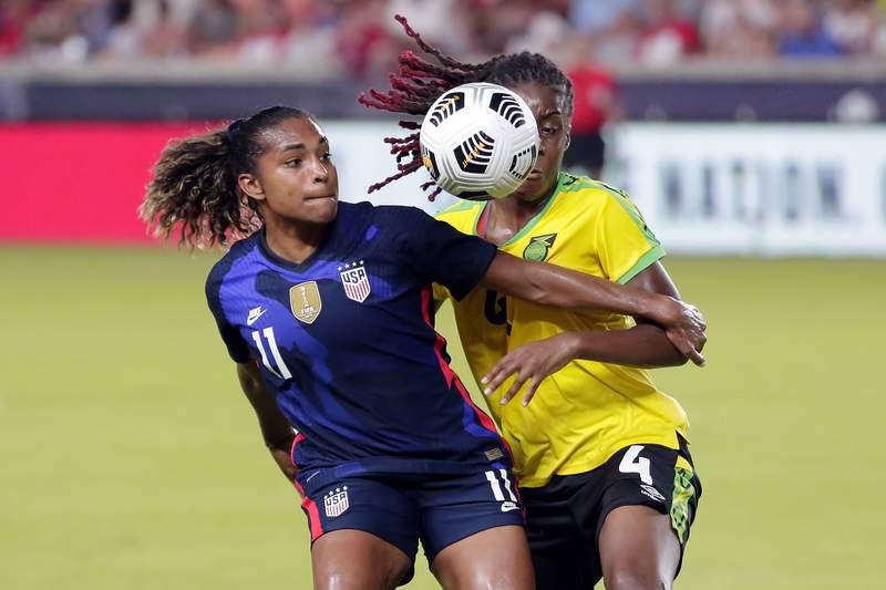 Lloyd scores quick goal and US women defeat Jamaica 4-0
