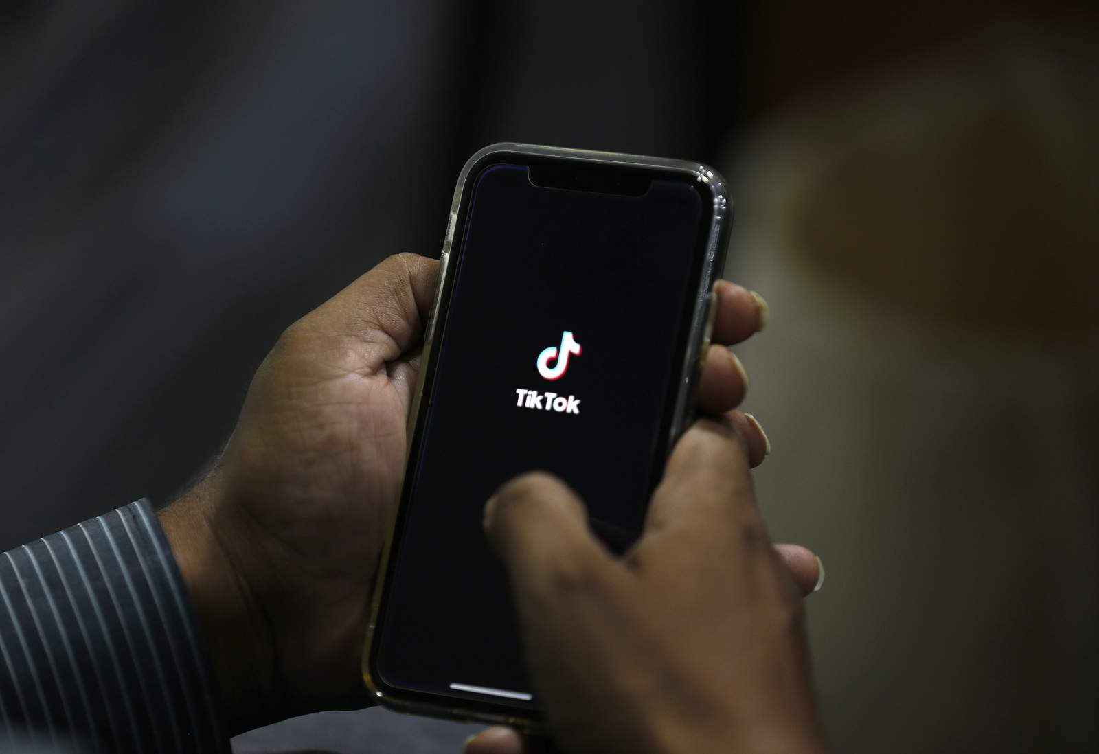 Q&A: What does a deal between TikTok and Oracle mean?
