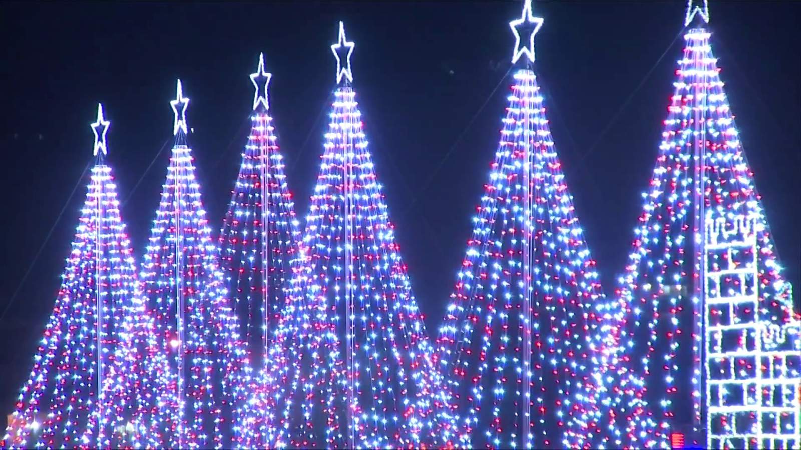 ‘2020′s been rough’: Galax lights show brings holiday spirit to community