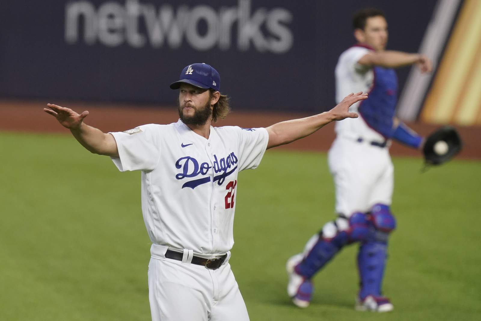 Kershaw, LA stars shine, Dodgers top Rays 8-3 in WS opener
