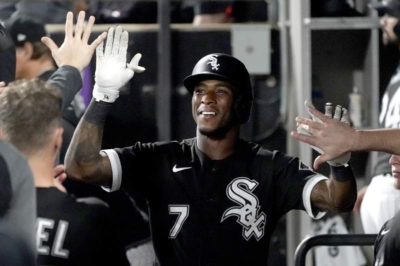 White Sox SS Tim Anderson suspended for contact with umpire