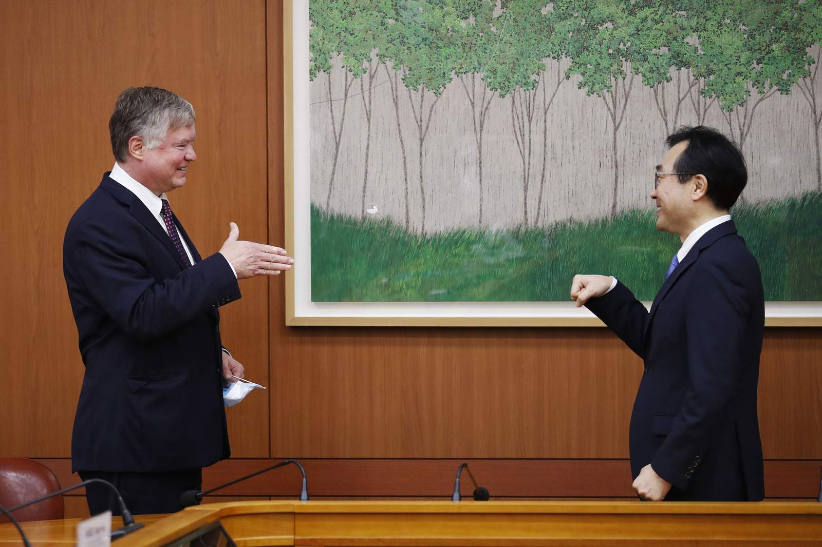 US envoy issues rare public criticism of N. Korean official