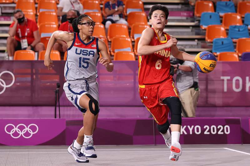 U.S. women barely stay perfect in 3x3 basketball