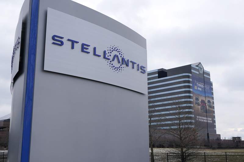 Carmaker Stellantis reports record 1H margins, $7b profits