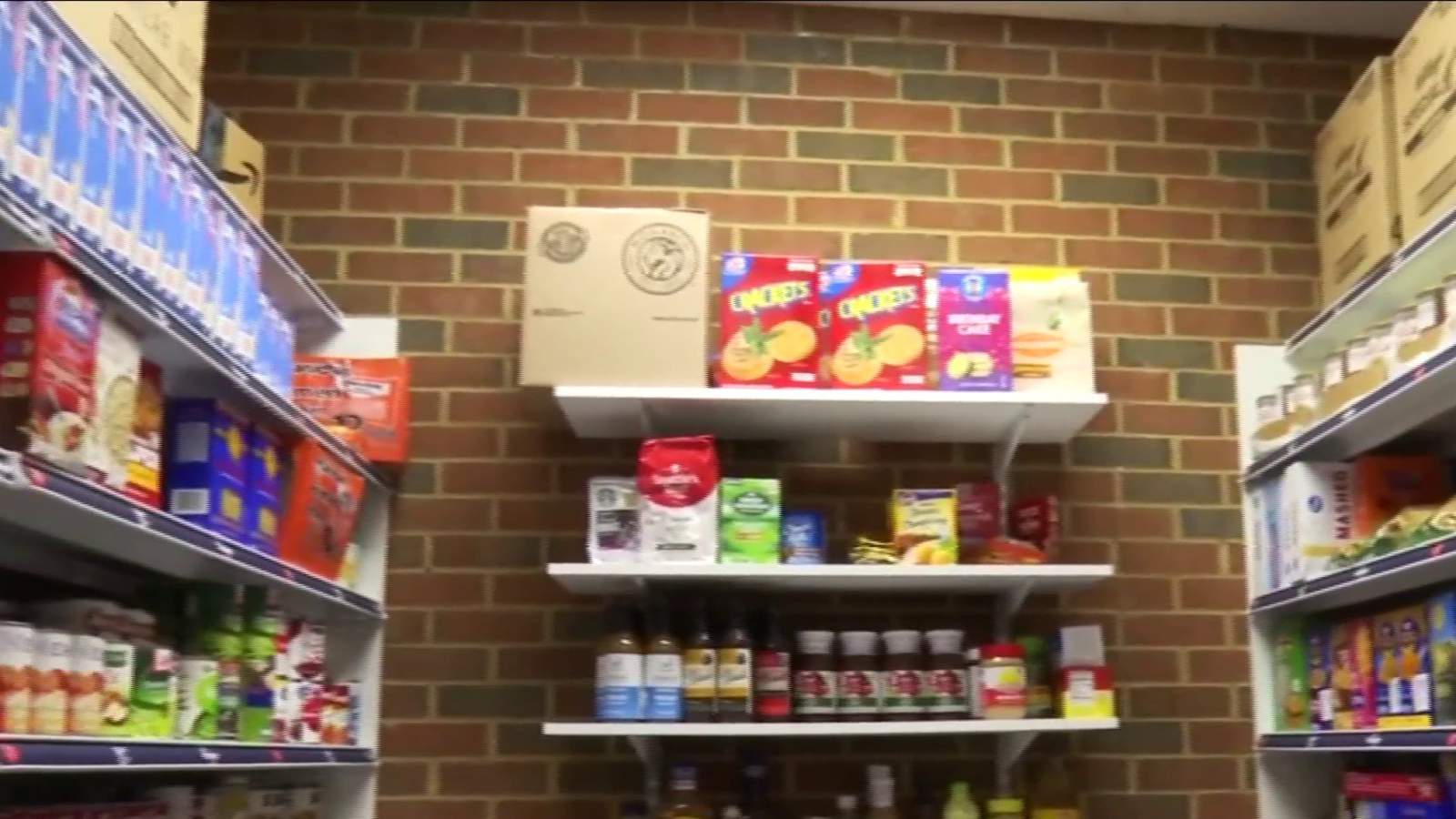 Roanoke gains new community food pantry
