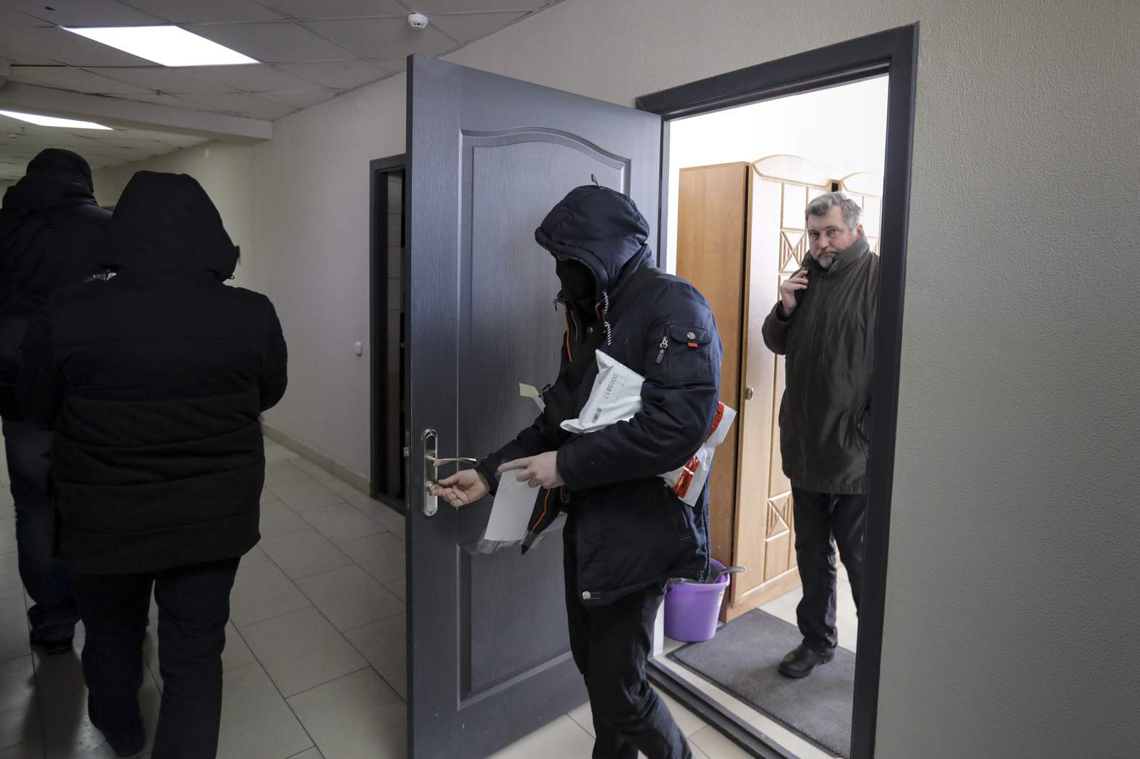 Belarus targets journalists, activists in new raids