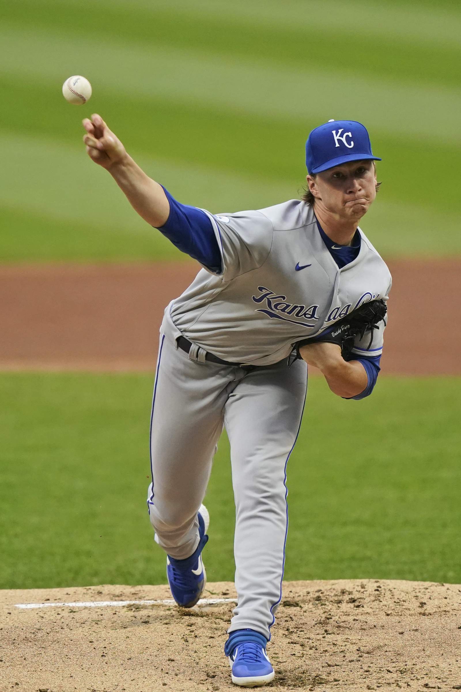 Royals rookie Singer holds Indians without hit for 6 innings