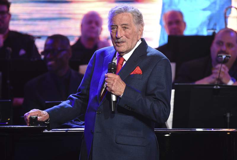 Tony Bennett cancels fall and winter touring dates in 2021