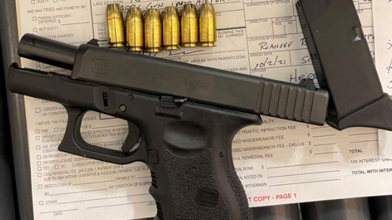 Man cited for having a loaded handgun in his carry-on at Roanoke airport