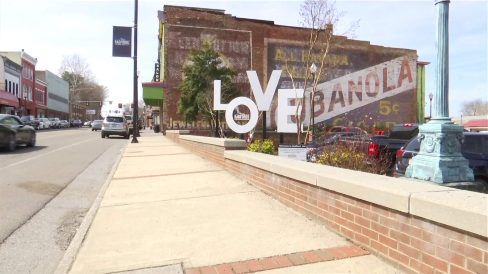 New LOVE sign gives downtown Radford a fresh look