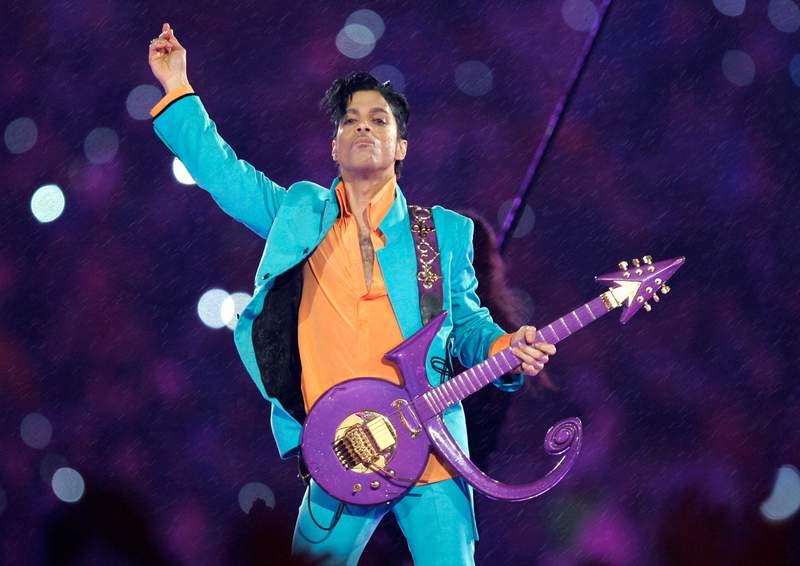 First steps made in Congress to honor pop superstar Prince