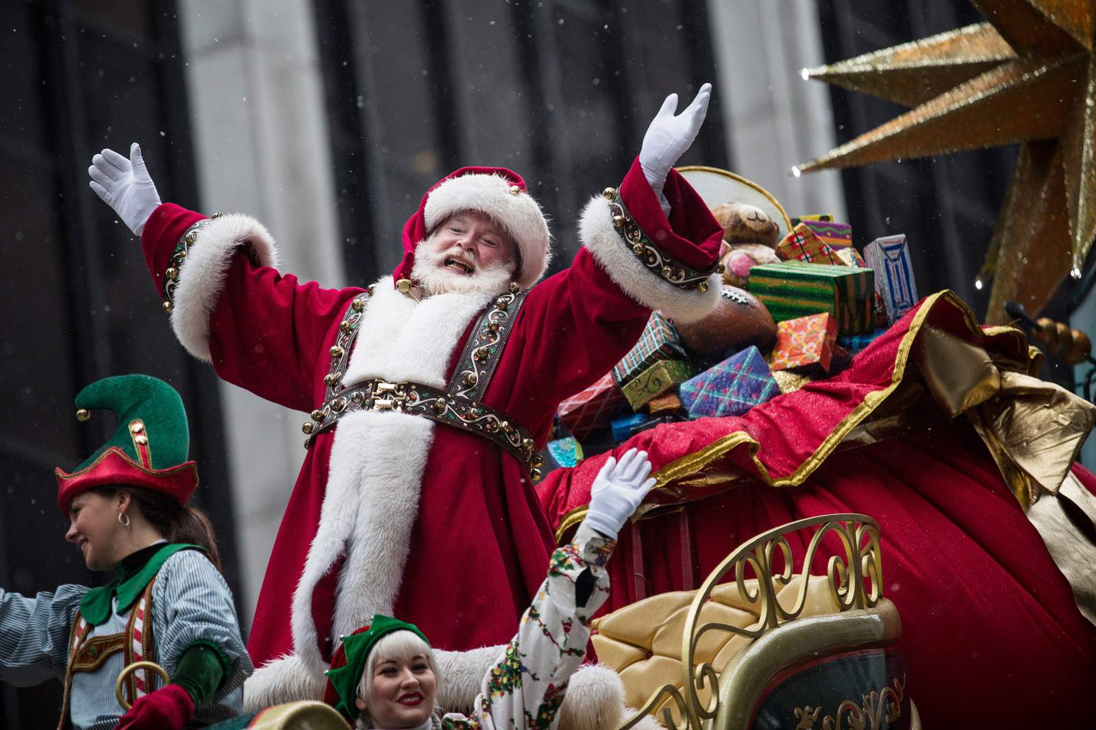 Don’t worry, kids: Fauci said Santa has ‘innate immunity’ from COVID-19, won’t be spreading it