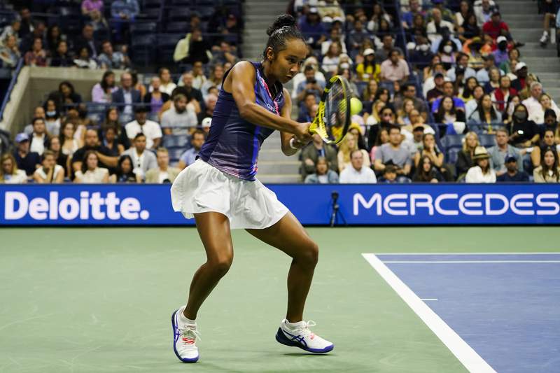 The Latest: Osaka smashes racket, unravels in U.S. Open loss
