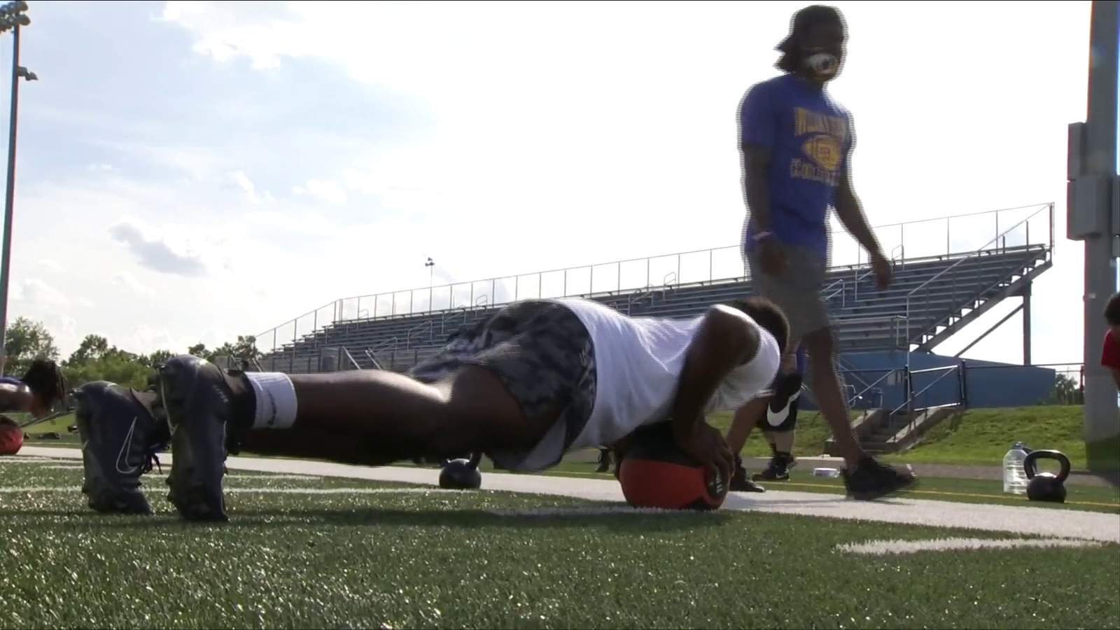 Roanoke City schools welcome back student-athletes for workouts