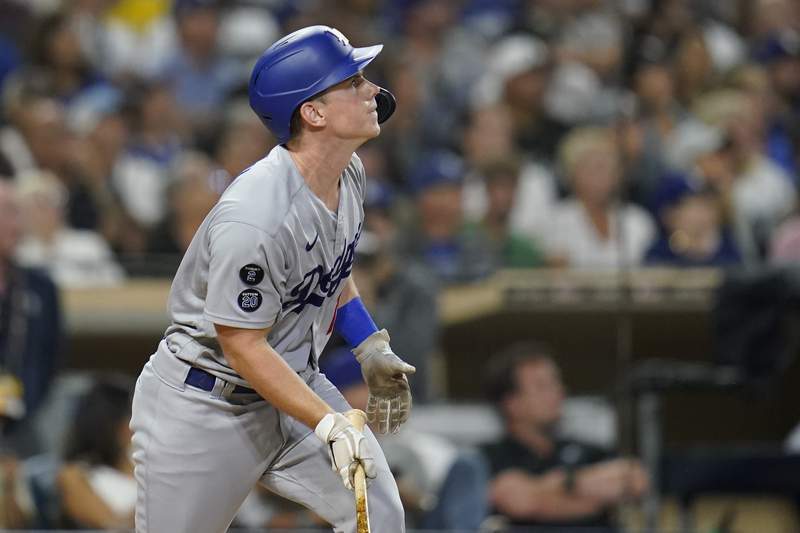 Pollock's homer sends Dodgers to 5-3 win over Padres in 16