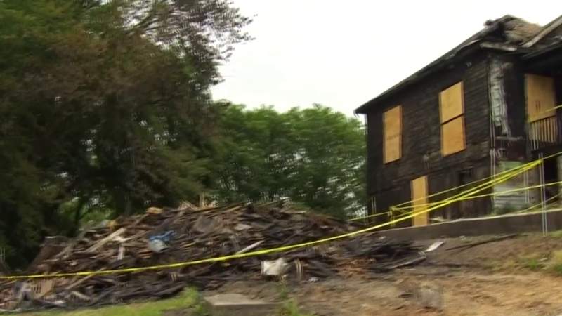 Authorities identify 17-year-old who died in Southeast Roanoke fire