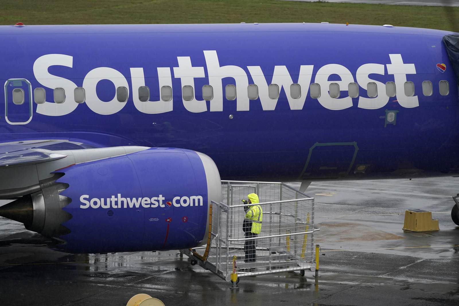 Southwest Airlines orders 100 Boeing 737 Max planes