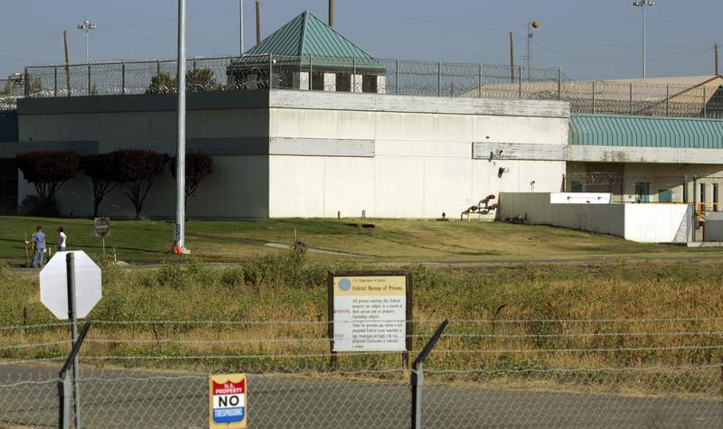Investigators question warden at California women's prison