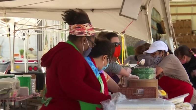 Community School Strawberry Festival kicks off in Roanoke