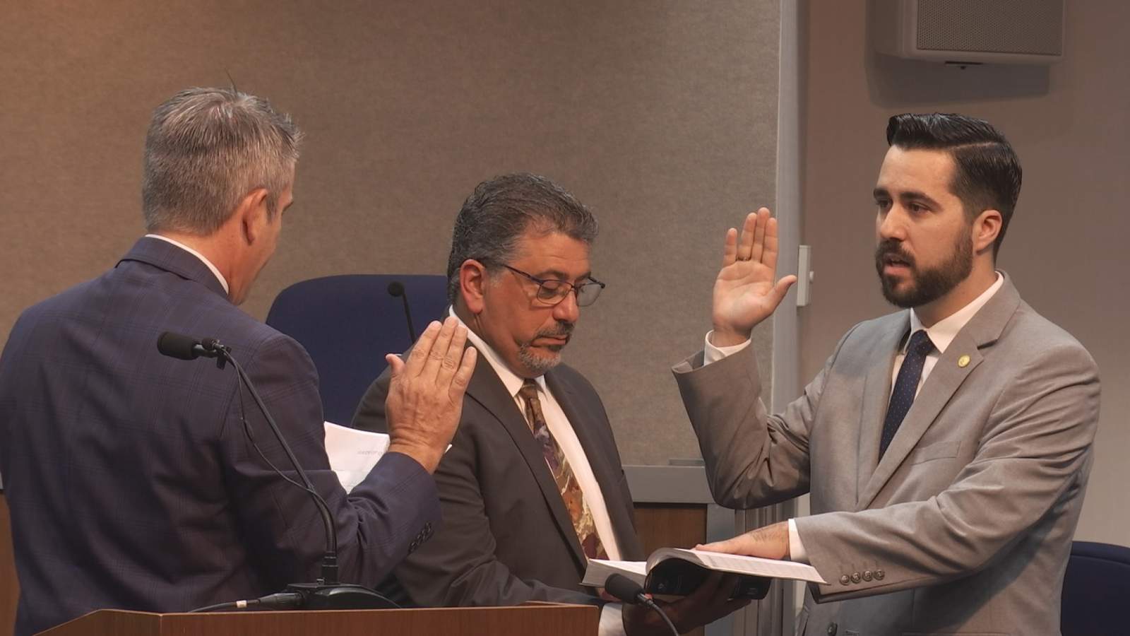 Lynchburg swears in new city council members