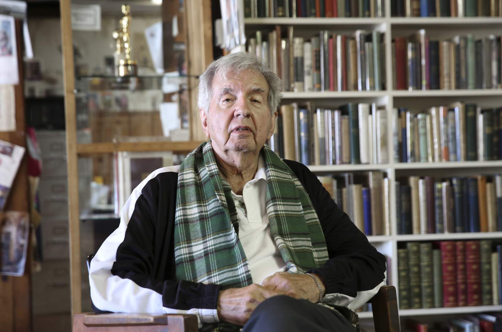 Pulitzer Prize-winning author Larry McMurtry dies at 84