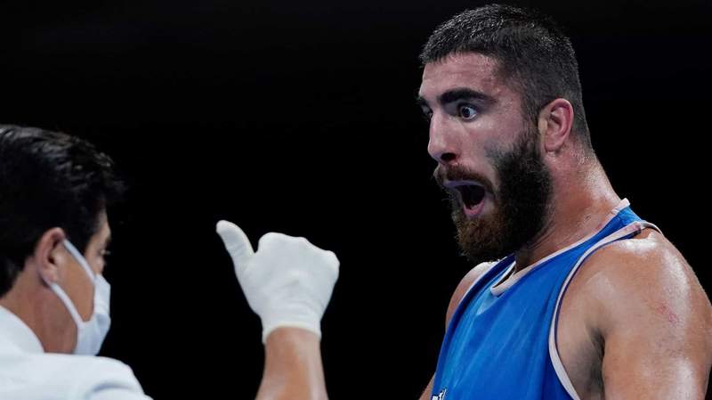 Olympic Boxing Day 9: DQ leaves Frenchman fried