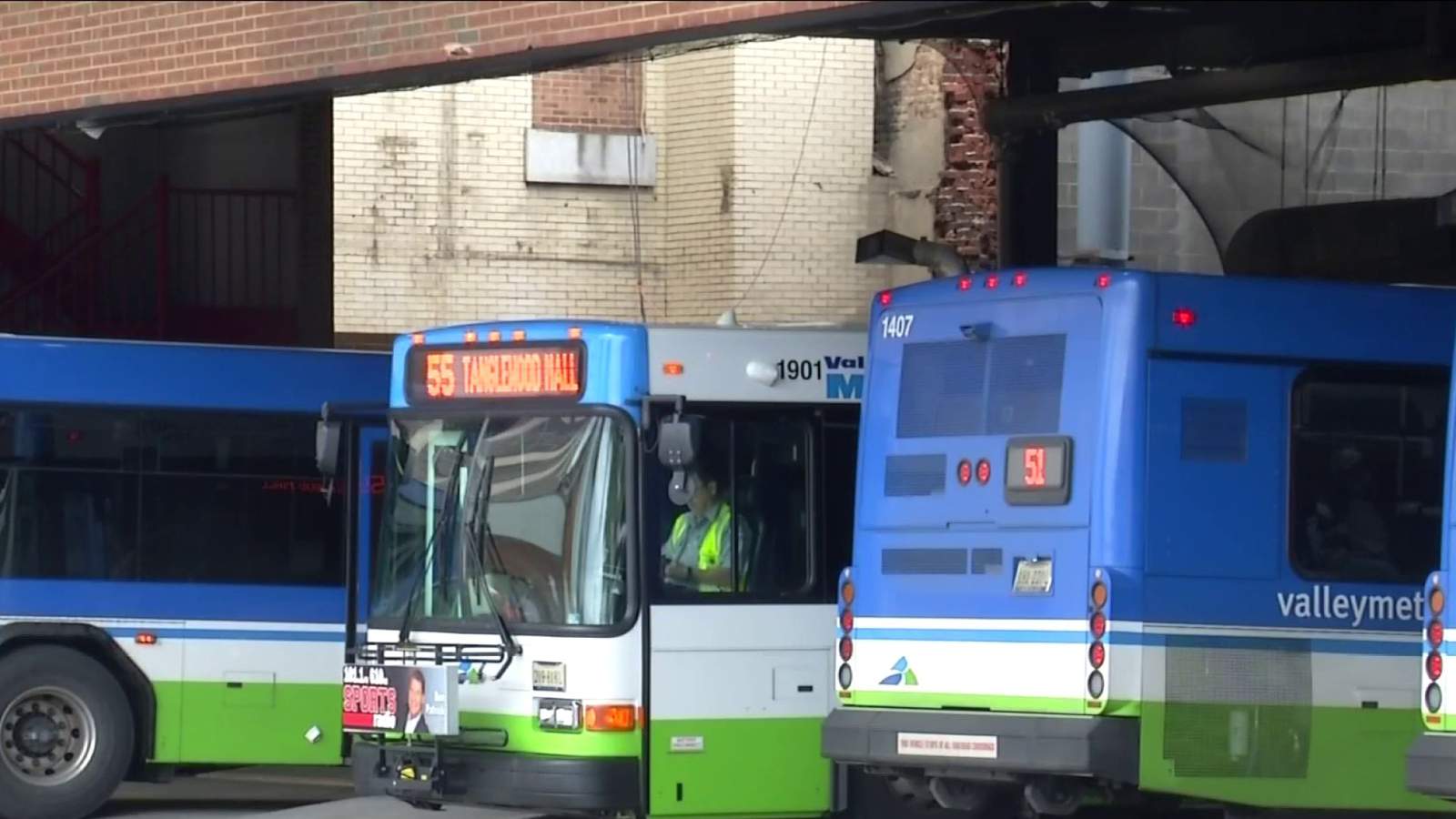 Valley Metro enacting 9 passengers per bus limit