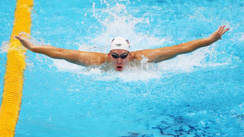 Chase Kalisz swims to gold, earns Team USA's first medal in Tokyo