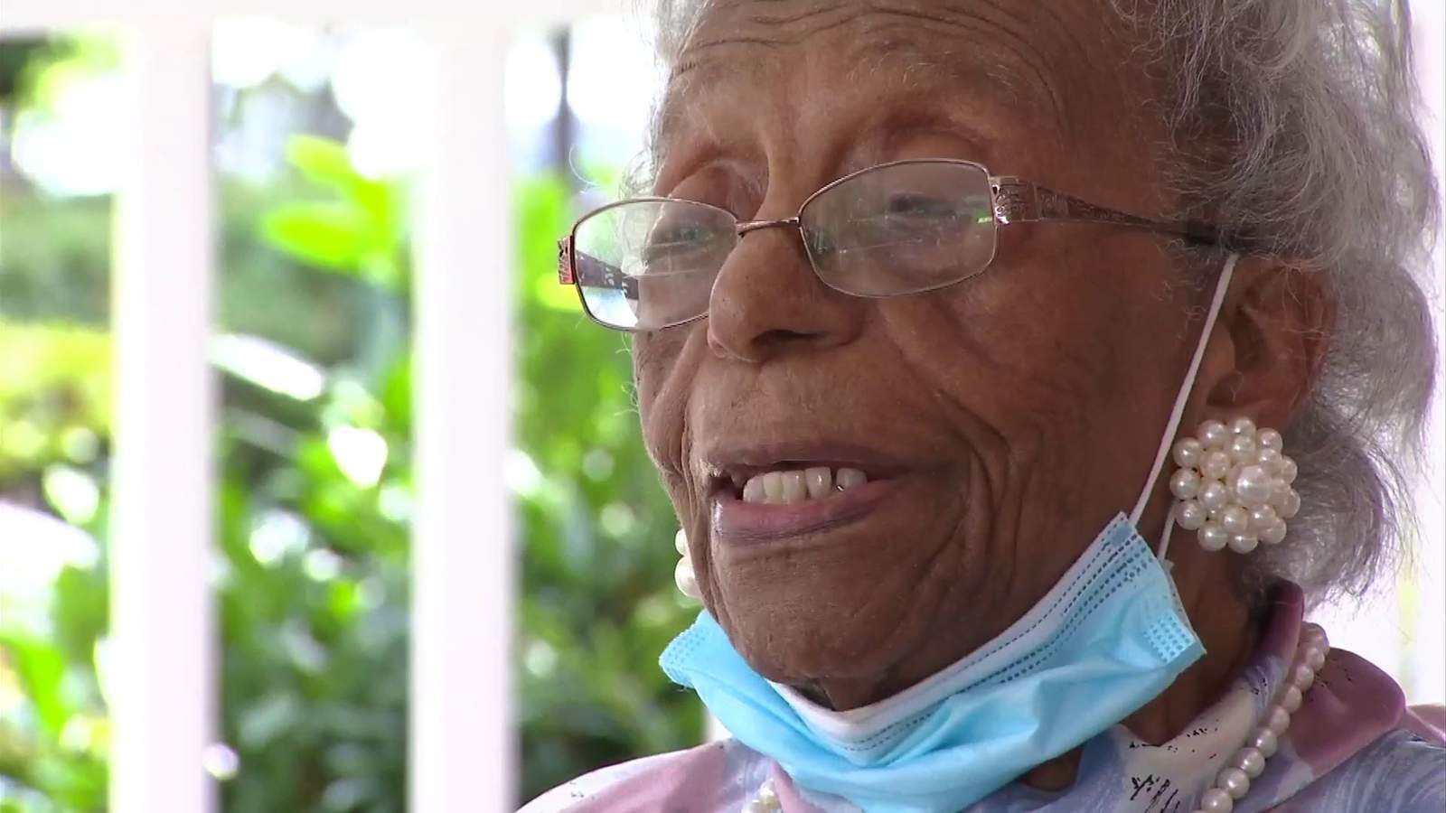 Roanoke woman turning 106-years-old, retirement home asking for birthday cards