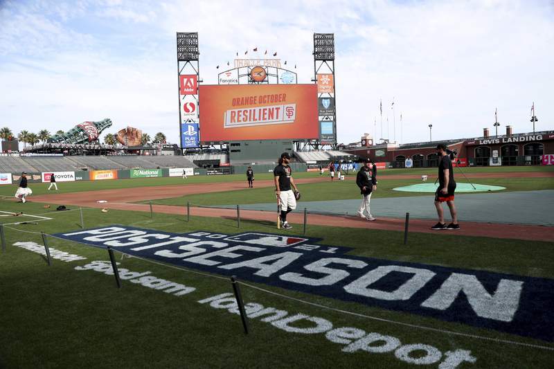 LEADING OFF: Giants-Dodgers cap 4-game Division Series slate