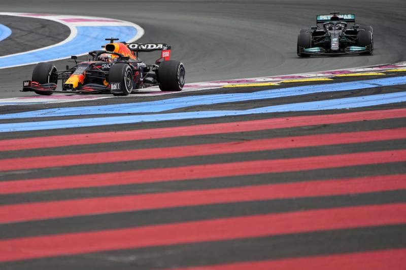 F1 leader Verstappen wins French GP ahead of rival Hamilton