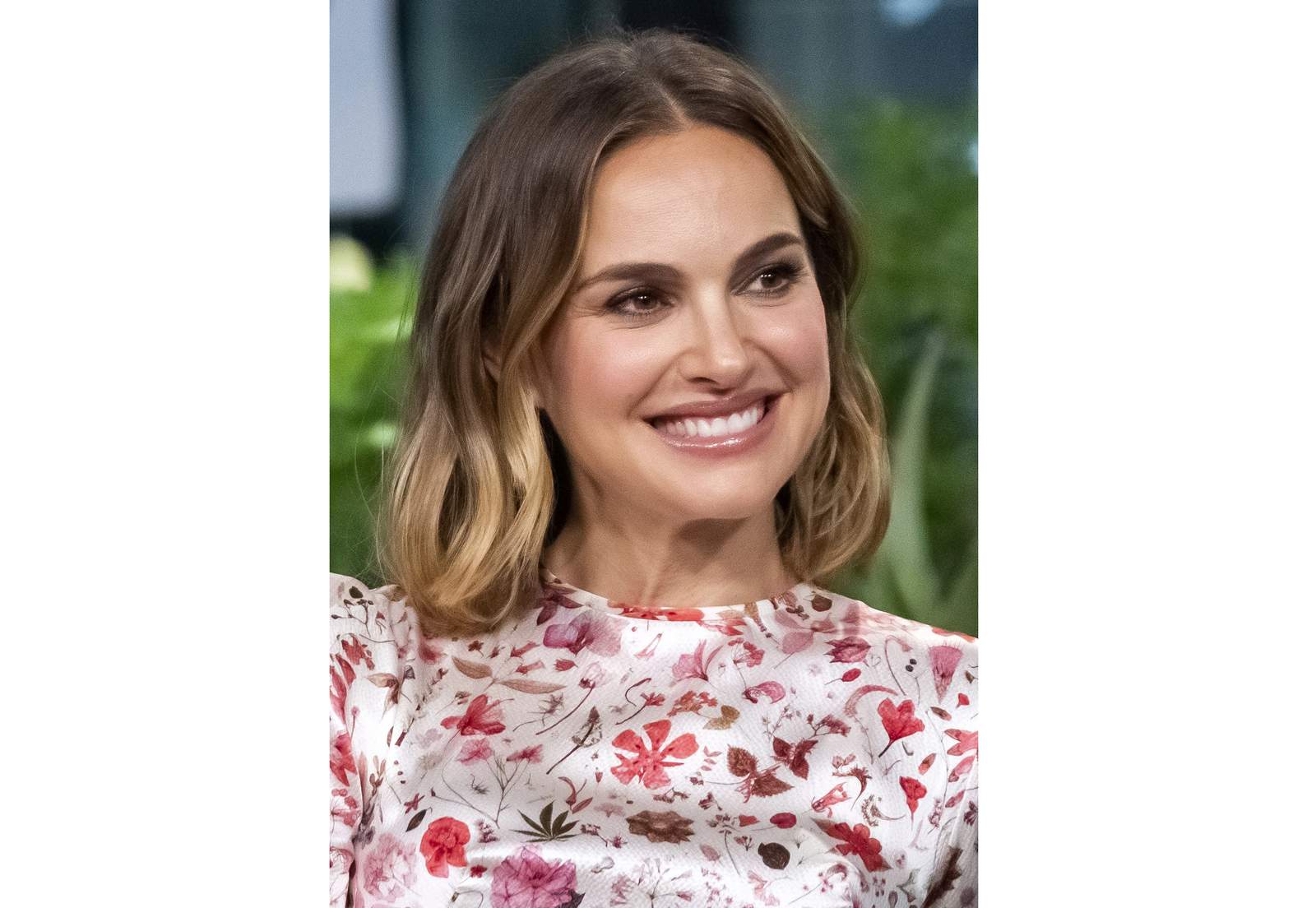 Bookish: Natalie Portman to chair National Library Week