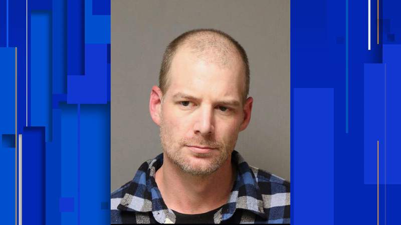 40-year-old man arrested for arson at a Sheetz in Wytheville