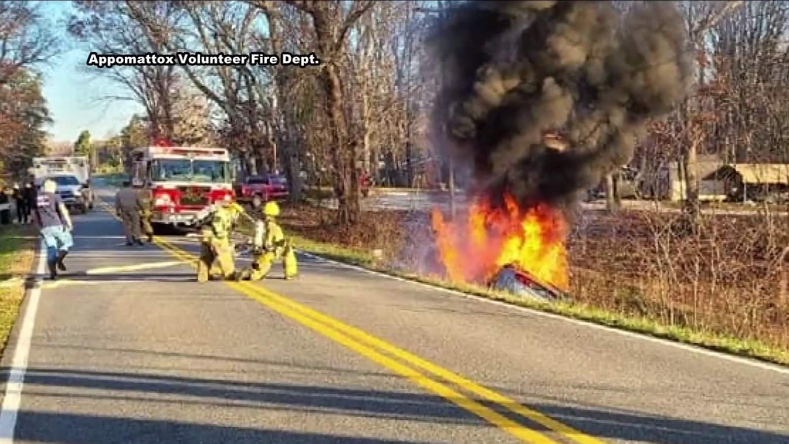Local firefighter pulls couple from burning car in Appomattox County