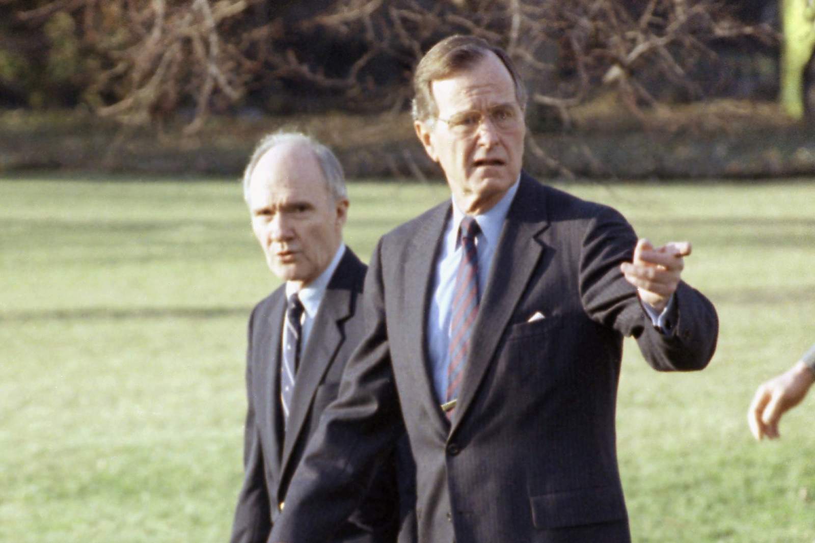 Scowcroft, national security adviser to 2 presidents, dies