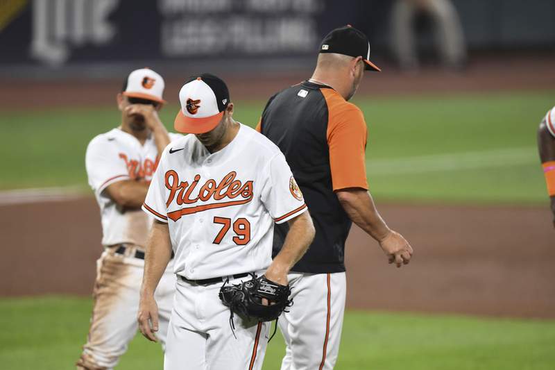 Orioles losing streak reaches 19 with 14-8 loss to Angels