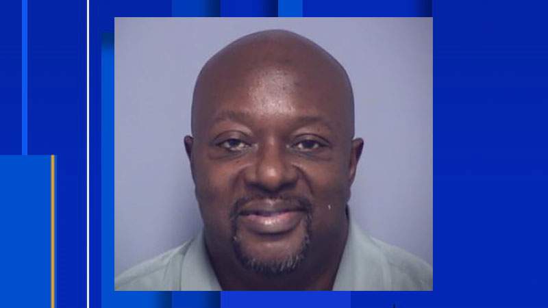 Roanoke city councilman turns himself in, released on bond following embezzlement charges