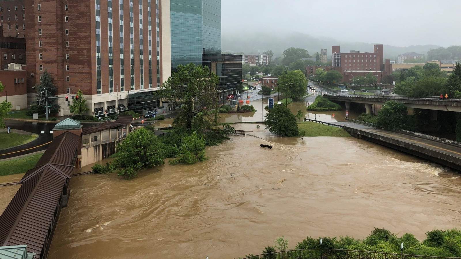 Roanoke River crests at moderate flood stage, making it the 8th highest on record