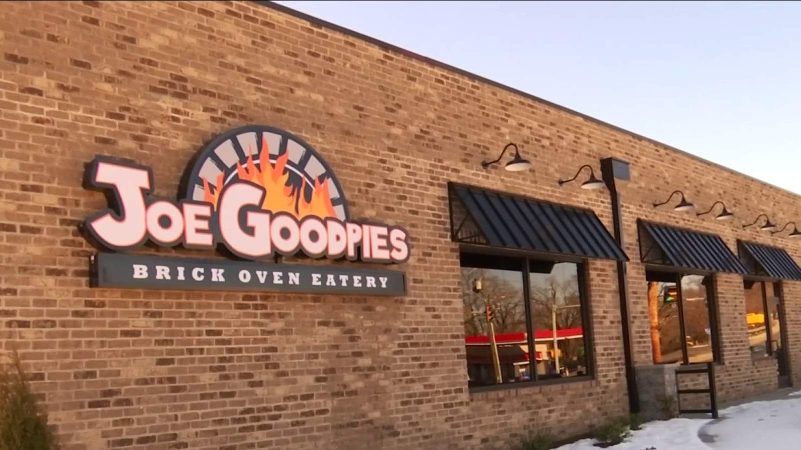 New pizza shop Joe Goodpies set to open in Vinton Thursday