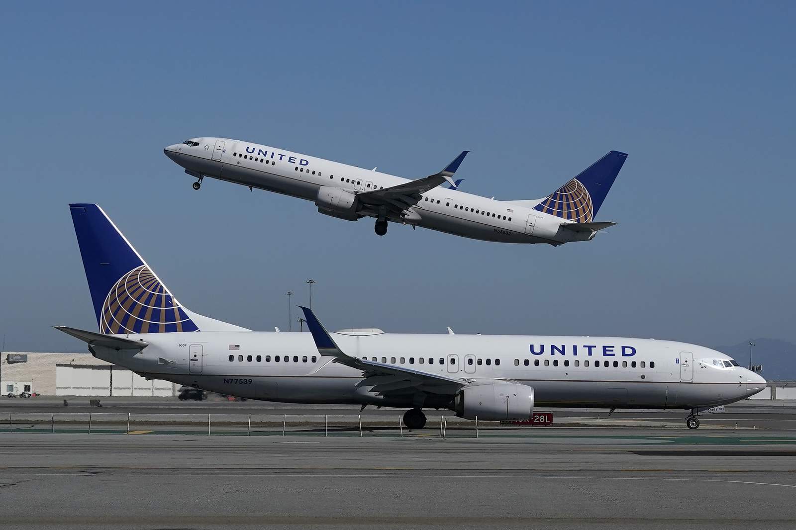 United seeks to build its own diverse pipeline of pilots
