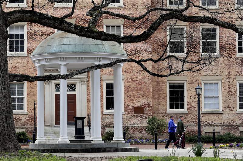Court: U. of North Carolina can consider race in admissions