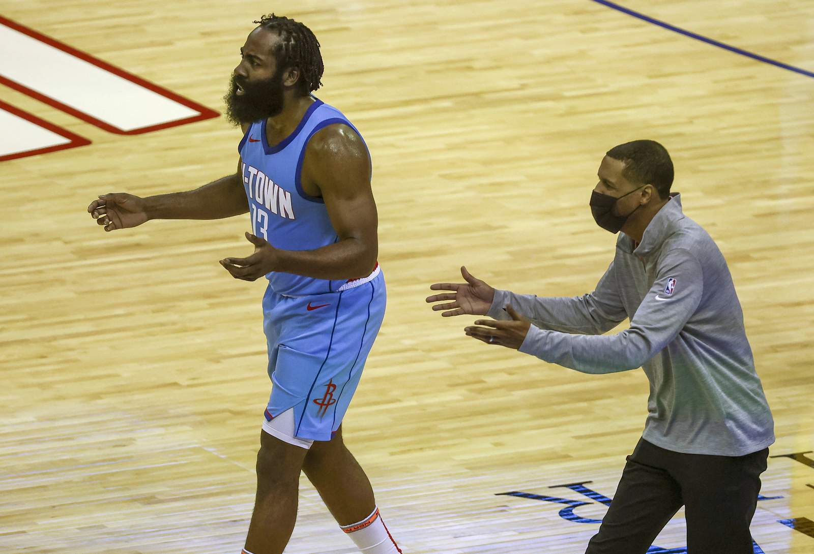 Harden says 'crazy' Rockets situation can't be fixed