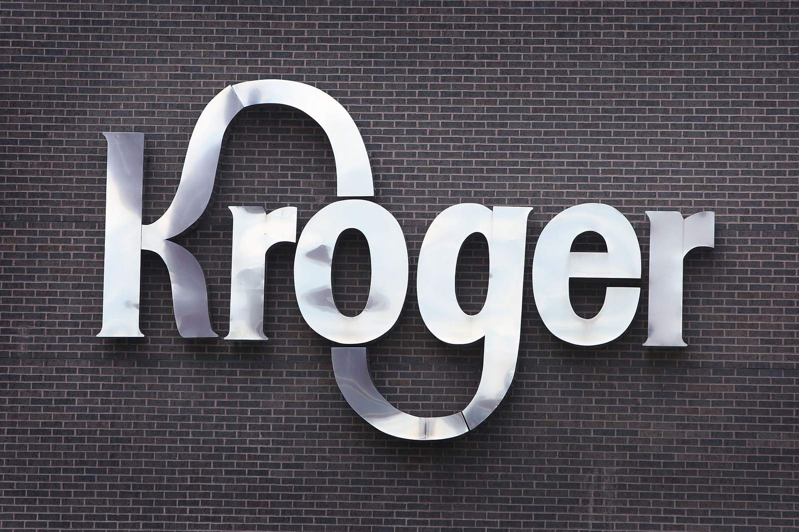 Meet ‘Kroger Pay,' a contactless grocery payment option