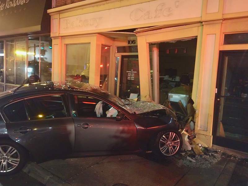 One hospitalized after crashing car into Downtown Roanoke building