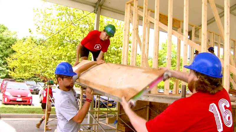 Roanoke College, Habitat for Humanity partner to build home for Roanoke family