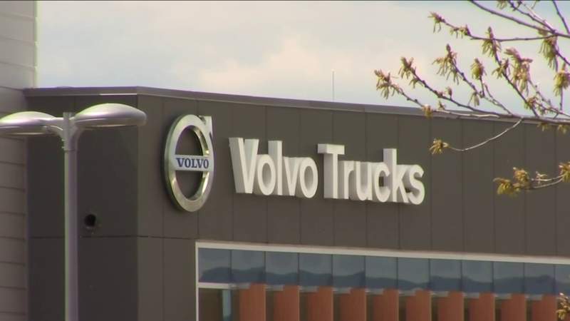 Union member strike in Pulaski County affecting Volvo powertrain plant in Maryland