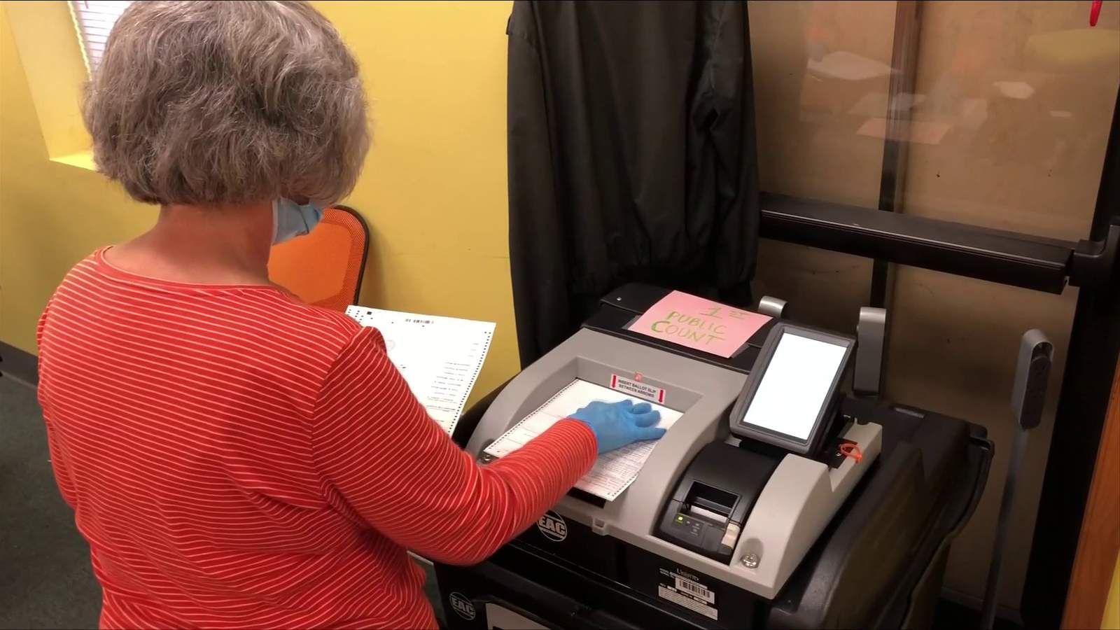 Thousands of Roanoke voters embrace mail-in, drop-off ballots