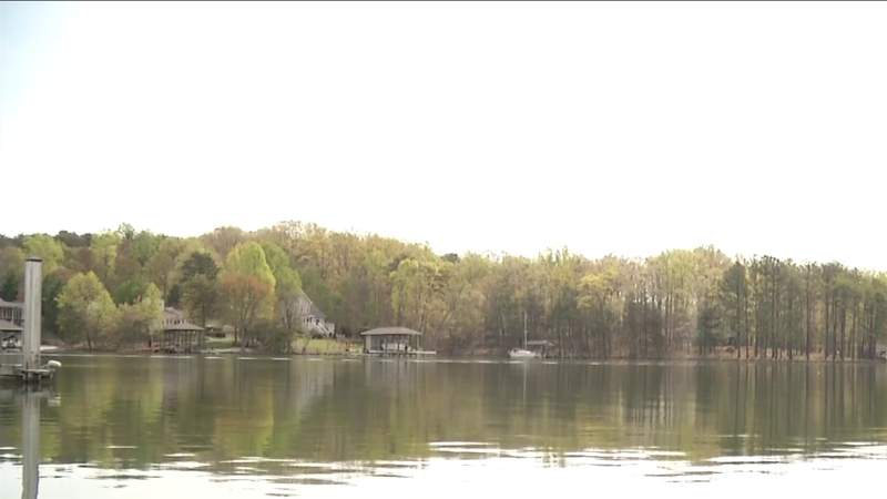 Smith Mountain Lake trash accumulation is the ‘worst’ in more than 30 years, park manager says