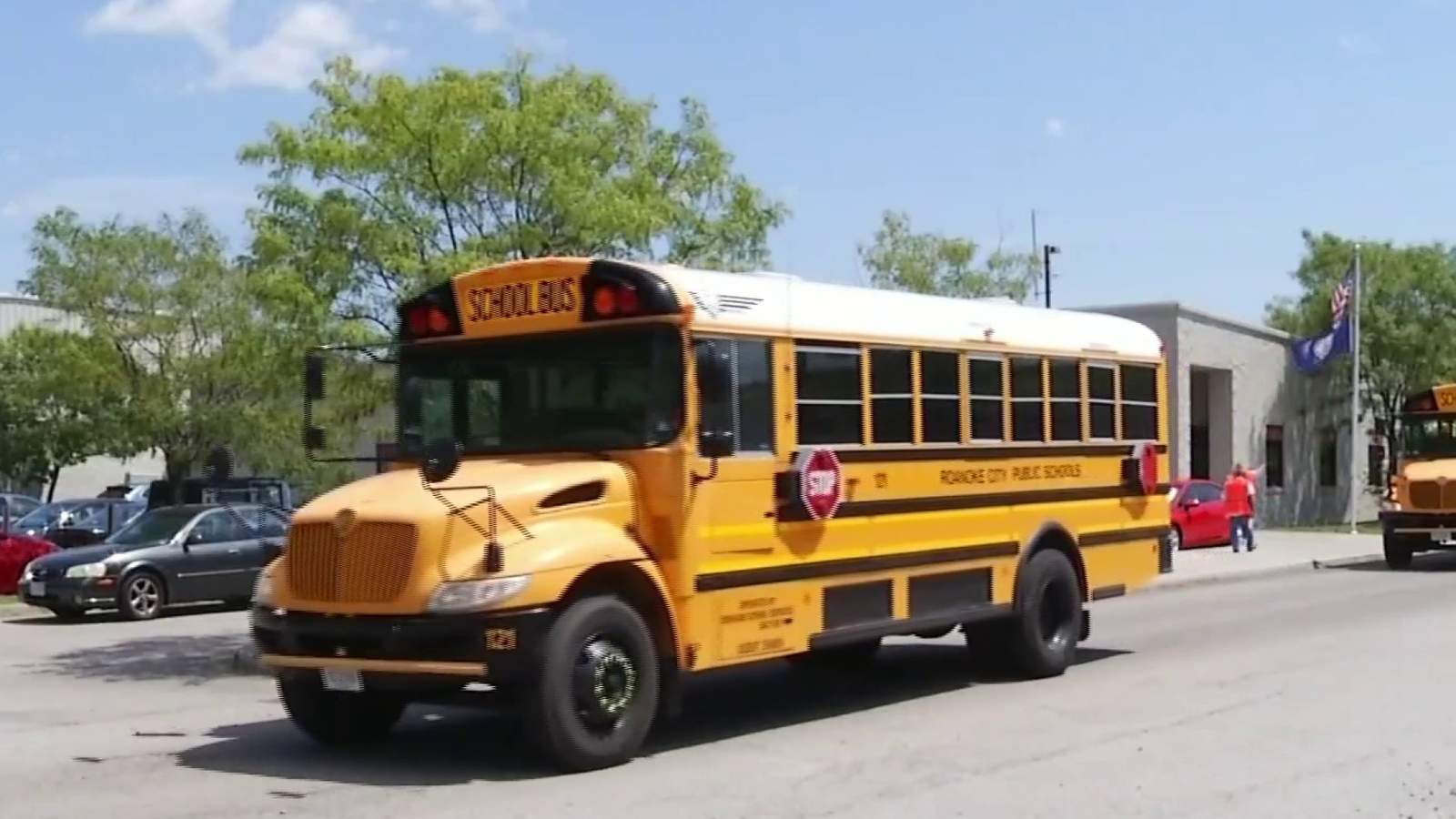 Durham bus drivers, aides in Roanoke City vote against joining union